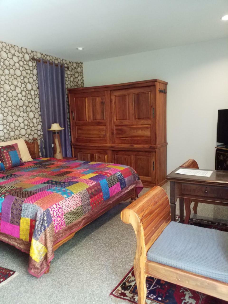 רוי אט Homestay568 מראה חיצוני תמונה